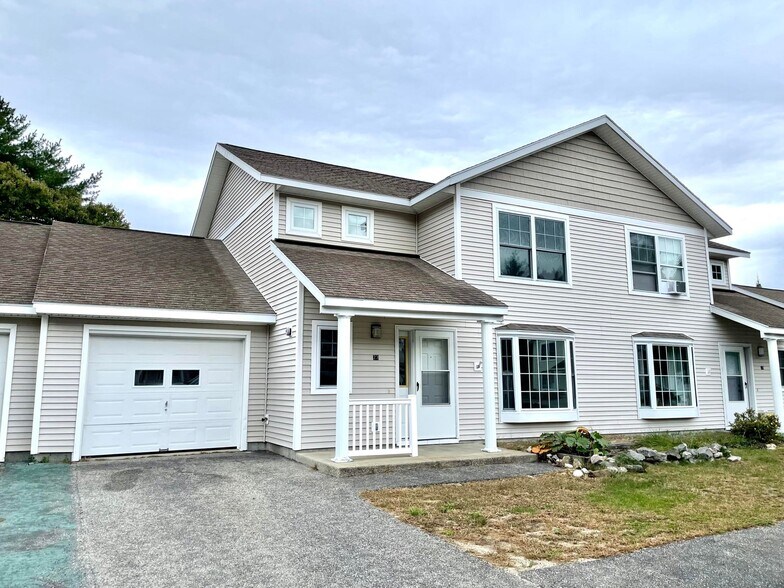 Primary Photo - 23 Beaver Pond Rd