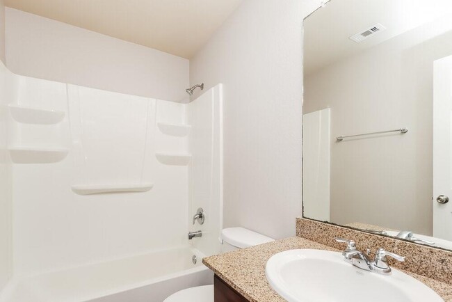 Building Photo - 9442 Green Mills Dr