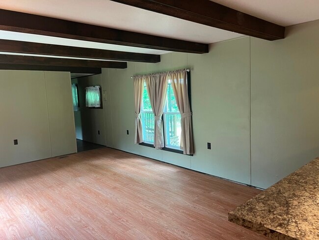 Building Photo - 8297 PA-120