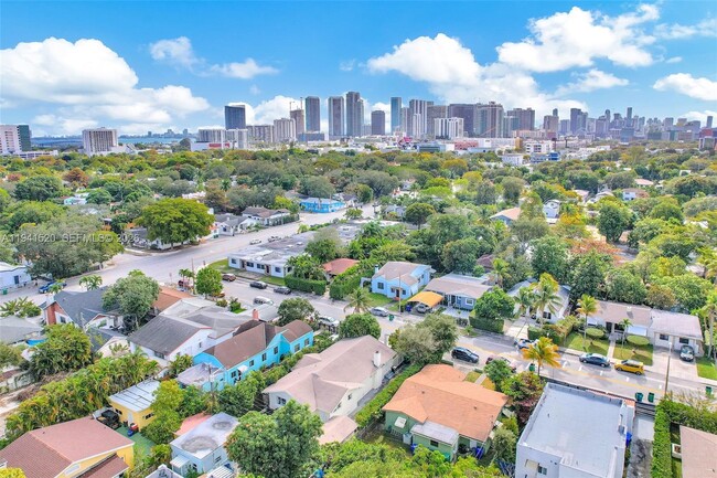 Building Photo - 37 NW 47th St