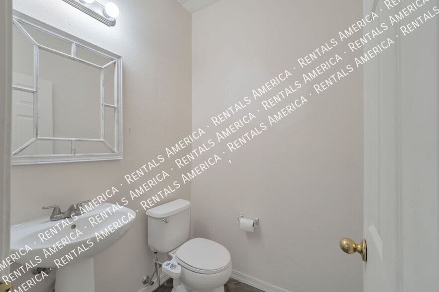 Building Photo - 14902 S Placita Tierra Montanosa