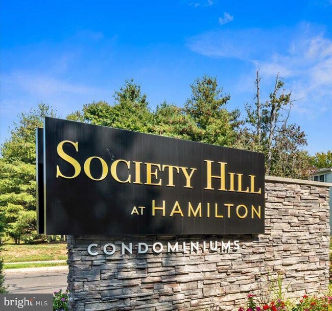 Building Photo - 25 Mulberry Ct