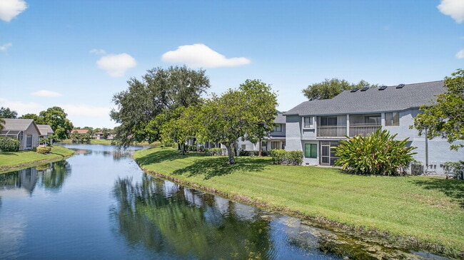 Building Photo - 406 Harbour Pointe Way