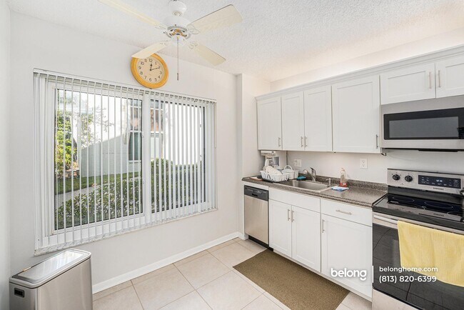 Building Photo - 2211 Belleair Rd