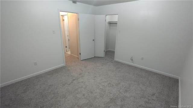 Building Photo - 221 E Genie St