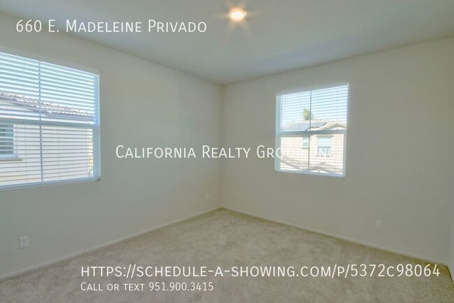 Building Photo - 660 E Madeleine Privado