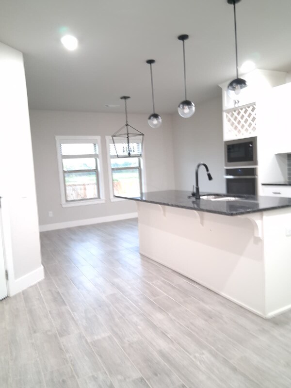 Building Photo - 1971 Edgewood Rd