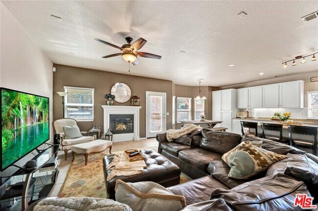 Building Photo - 4100 Waterville Ct