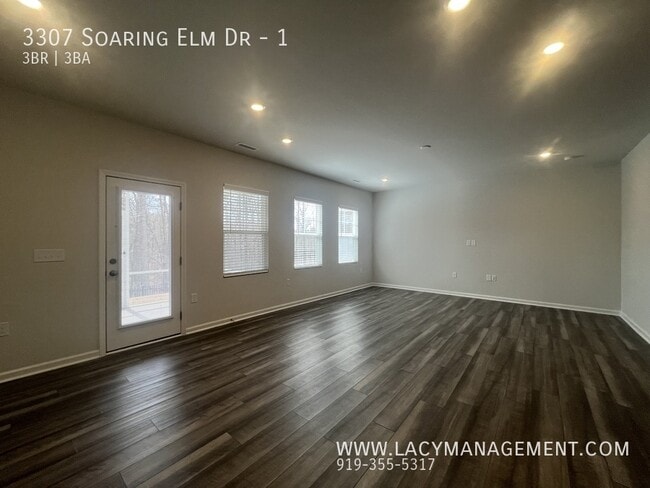 Building Photo - 3307 Soaring Elm Dr