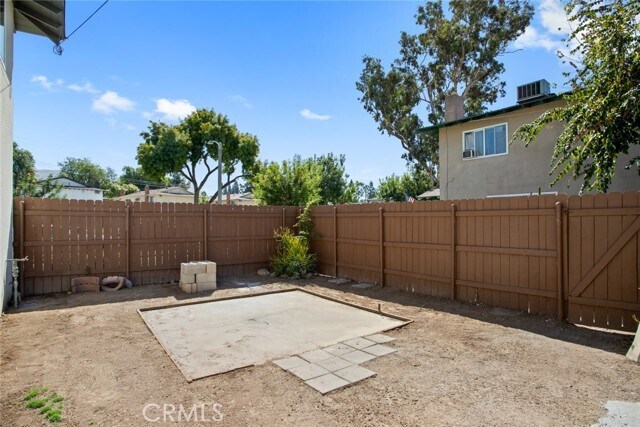 Building Photo - 2963 Elgin Dr