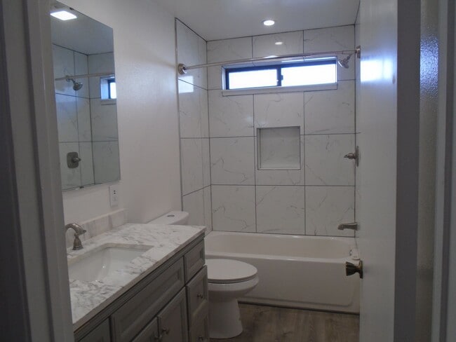 Building Photo - JUST REDUCED $100 PLUS MOVE IN SPECIAL...$...
