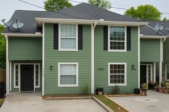 Building Photo - 4611 Knoxville St