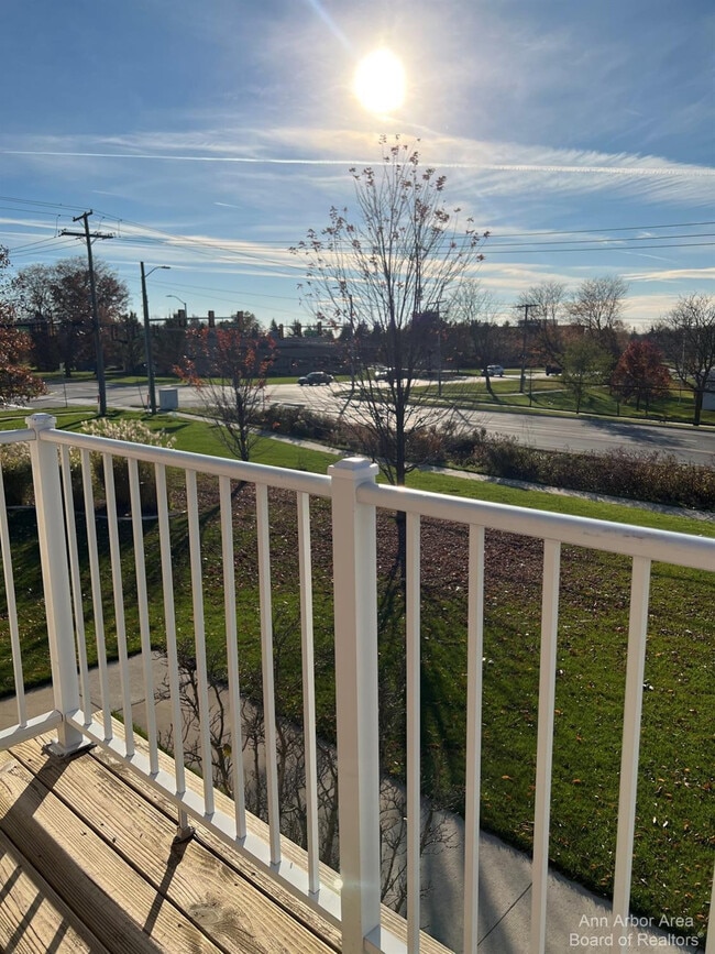 Building Photo - 3073 Cloverly Ct