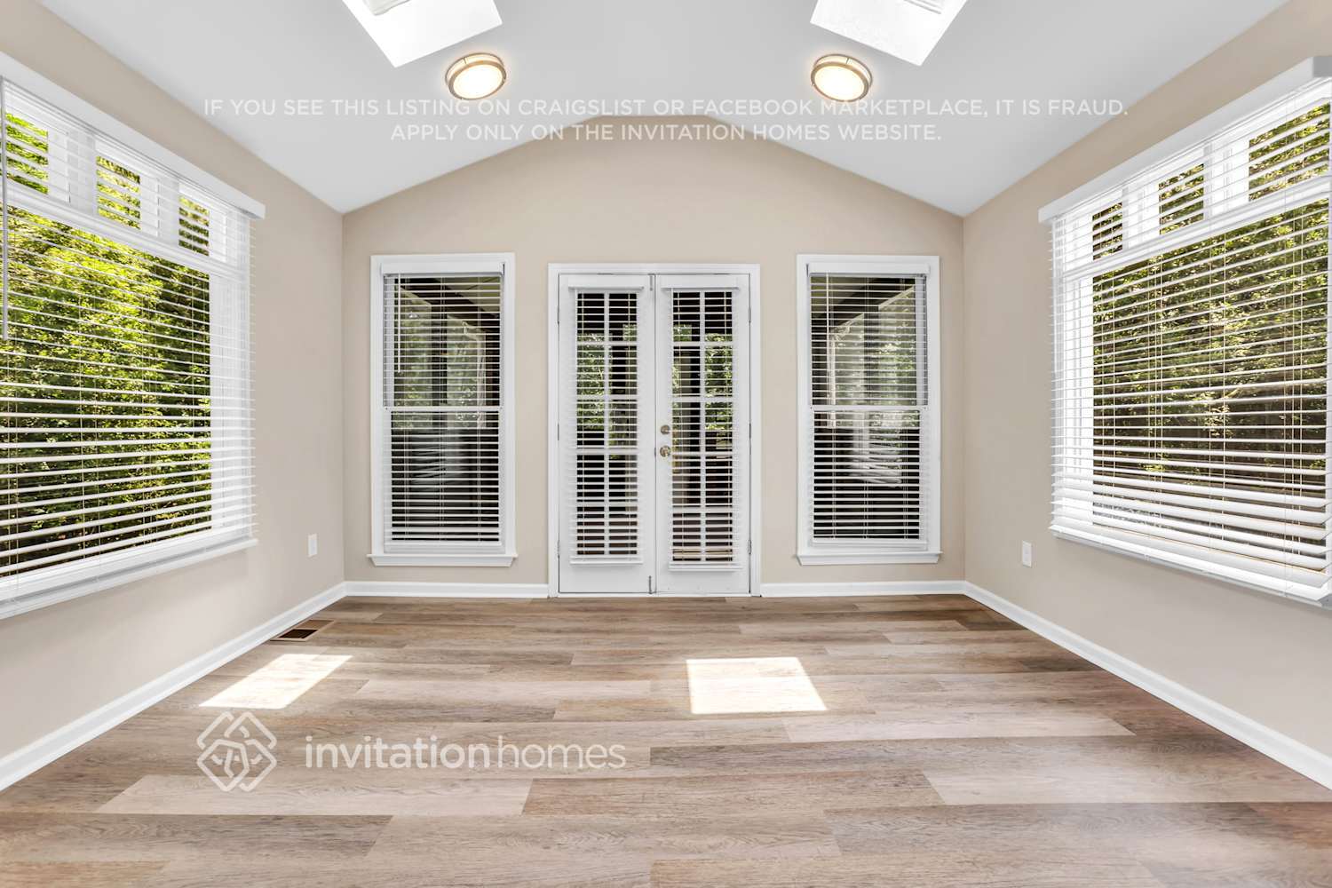 Building Photo - 2088 Glenellen Dr NW