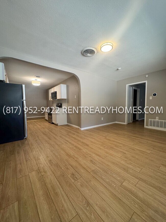 Building Photo - 104 Twining Dr