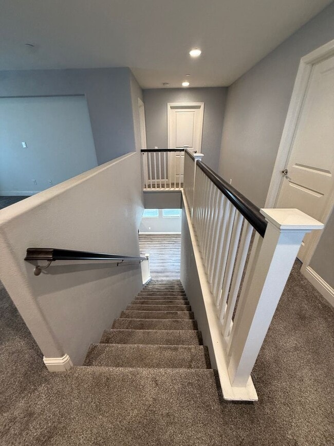 Building Photo - Beautiful Newer Two Story Home in The Gated Community of HG Gardens