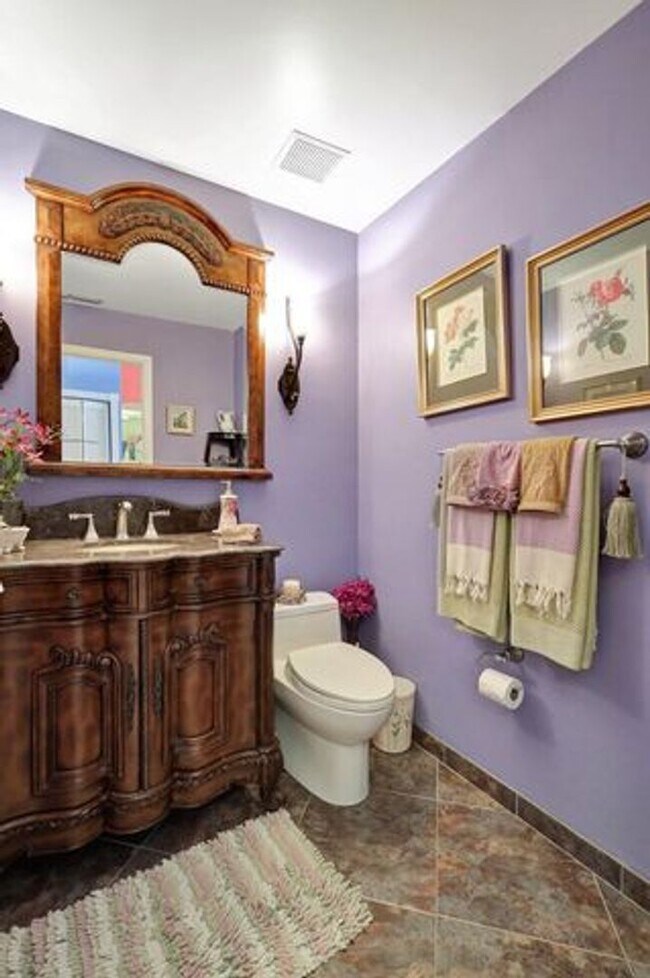 Building Photo - 455 Mohawk Ln