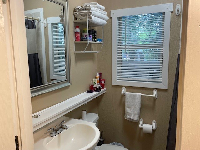 Building Photo - 9992 FM1283