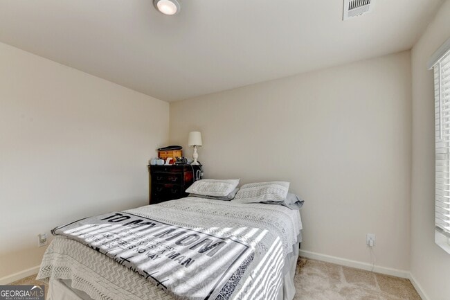 Building Photo - 52 Brode Ln