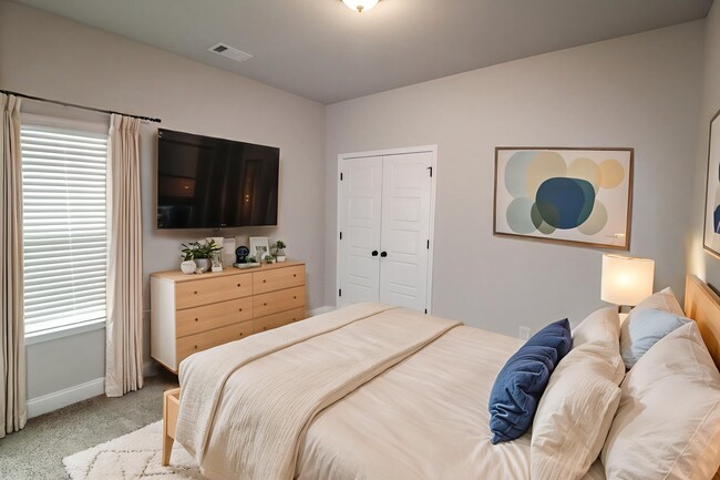 Building Photo - 412 Coles Way