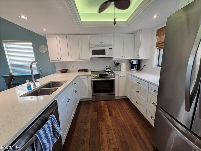 Building Photo - 14509 Aeries Way Dr