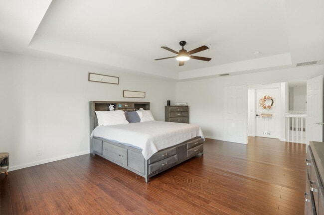 Building Photo - 1085 Center Stone Ln