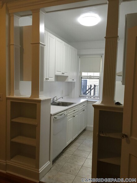 Building Photo - 21 Wendell St