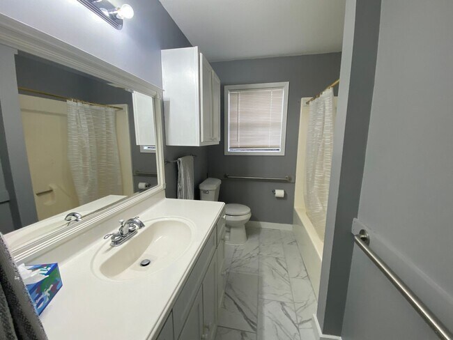 Building Photo - Cozy Remodeled 3 Bedroom home on Shaded lot with Shop!