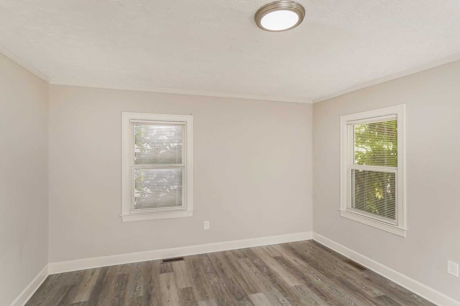 Building Photo - 428 Davidson Ct