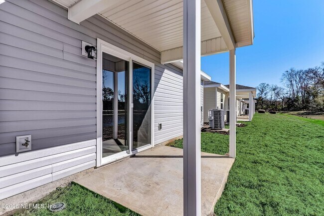 Building Photo - 45303 Red Brick Dr