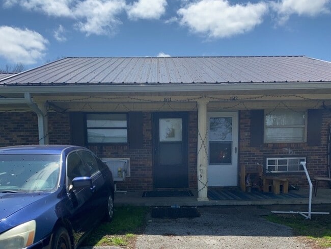Primary Photo - 1514 Taft St
