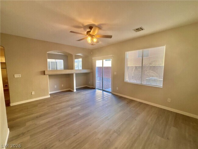 Building Photo - 7432 Decoro St