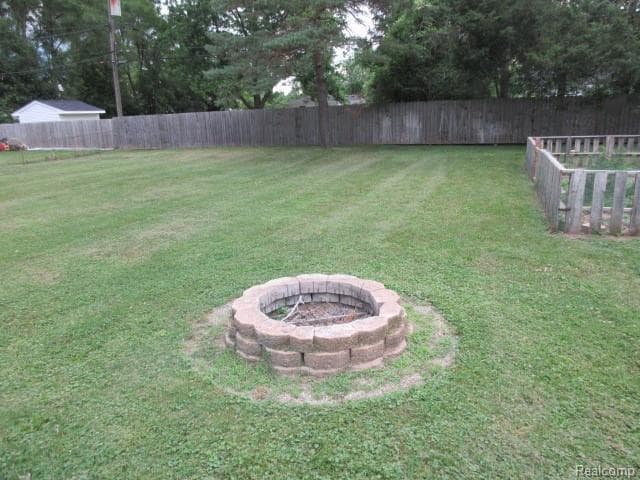 Building Photo - 5364 Drayton Rd
