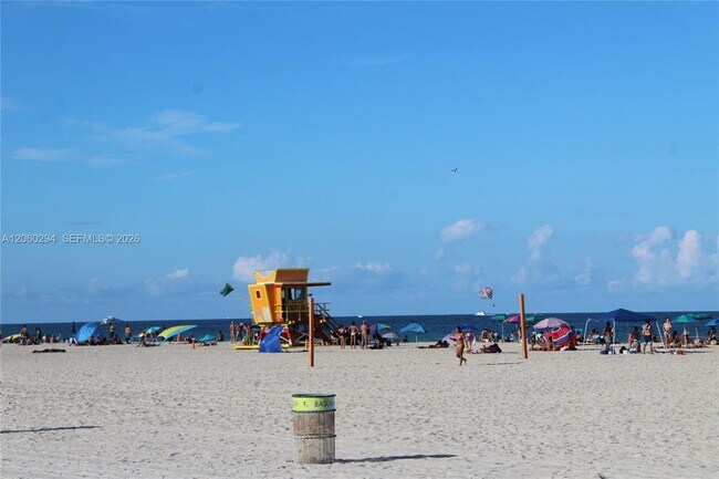 Building Photo - 158 Ocean Dr
