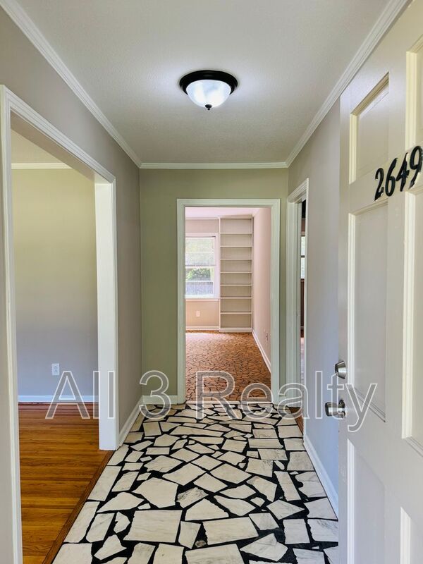 Building Photo - 2649 Burkelaun Dr