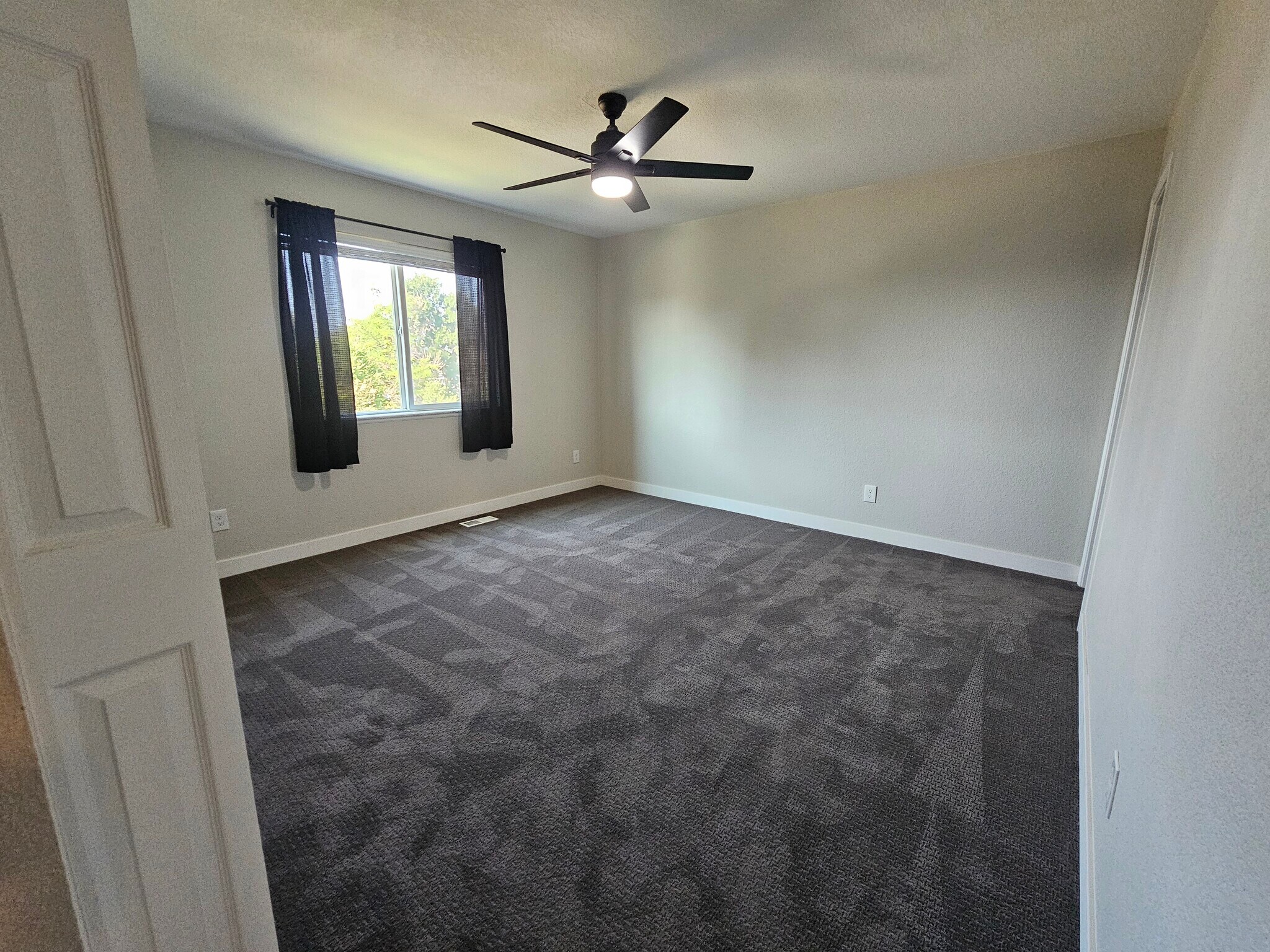 Building Photo - 4655 Badlands Ct