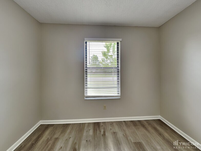 Building Photo - 3240 Avocet Ln