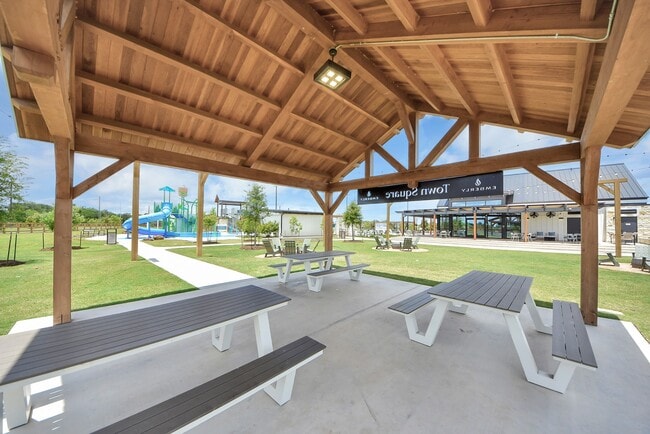 Building Photo - 10910 Bright Beacon Dr