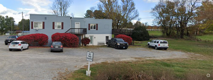 Building Photo - Recently Upgraded 2 Bedroom in Montgomery ...