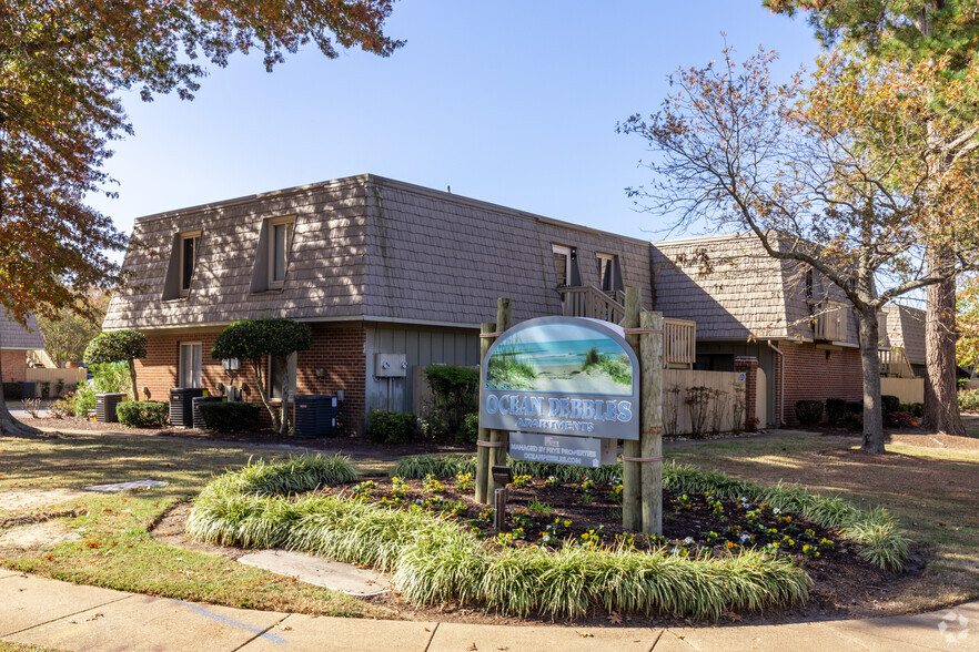 Primary Photo - Ocean Pebbles Apartments