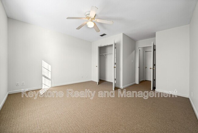 Building Photo - 3300 Royster Ln