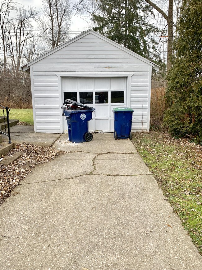 Building Photo - 41 Jasper Parrish Dr