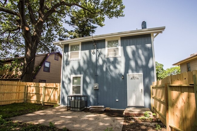 Building Photo - 5229 Brookwood Ave