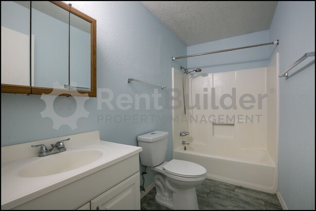 Building Photo - CALL US TODAY AT (505) 808-6467 TO SCHEDUL...