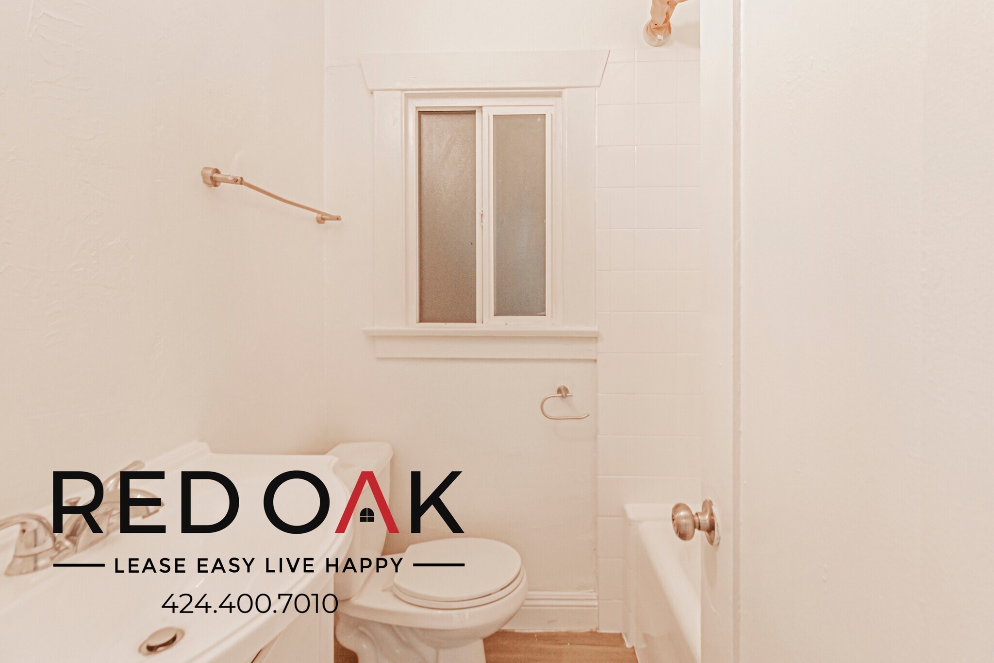 Building Photo - 527 W 15th St