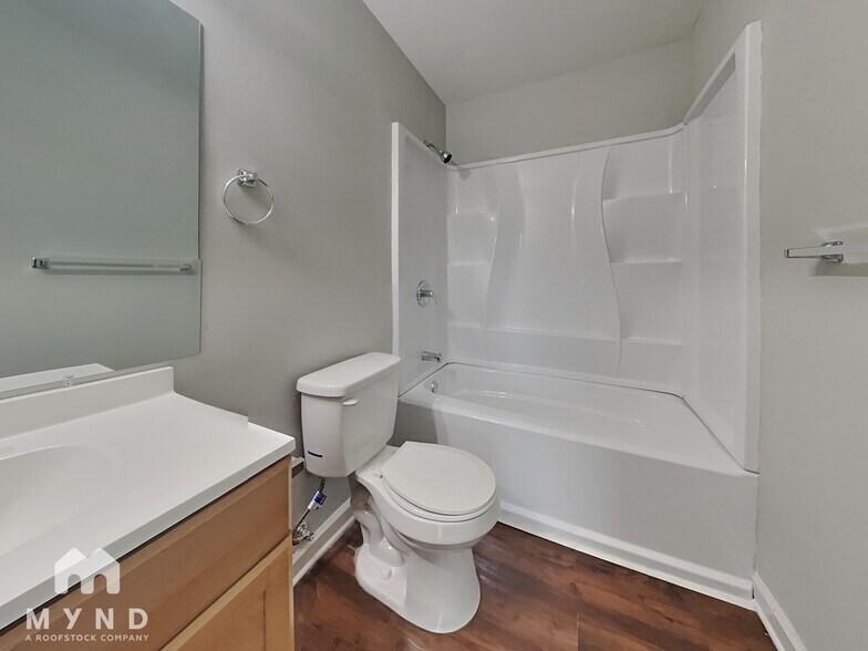 Building Photo - 3622 Bardot Dr