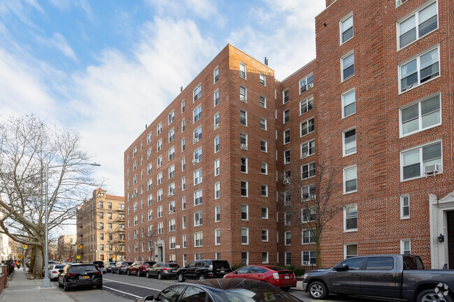 Building Photo - Flagg Court