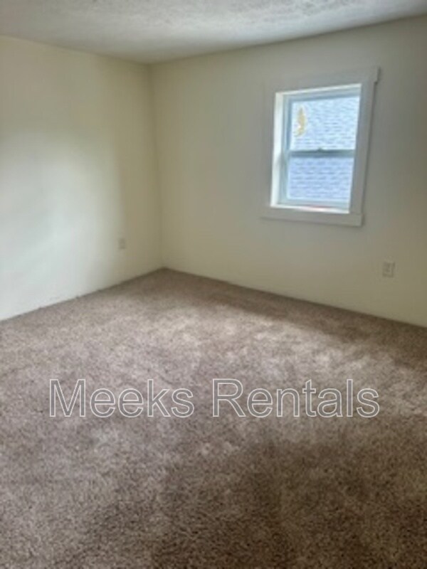 Building Photo - 1430 Charleston Rd