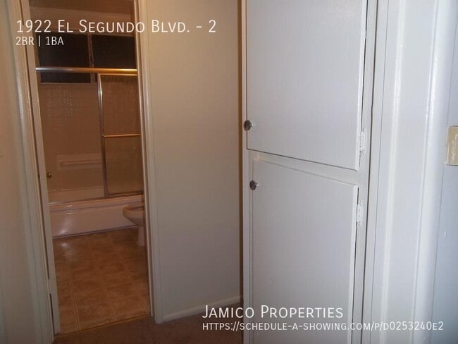 Building Photo - 1922 El Segundo Blvd