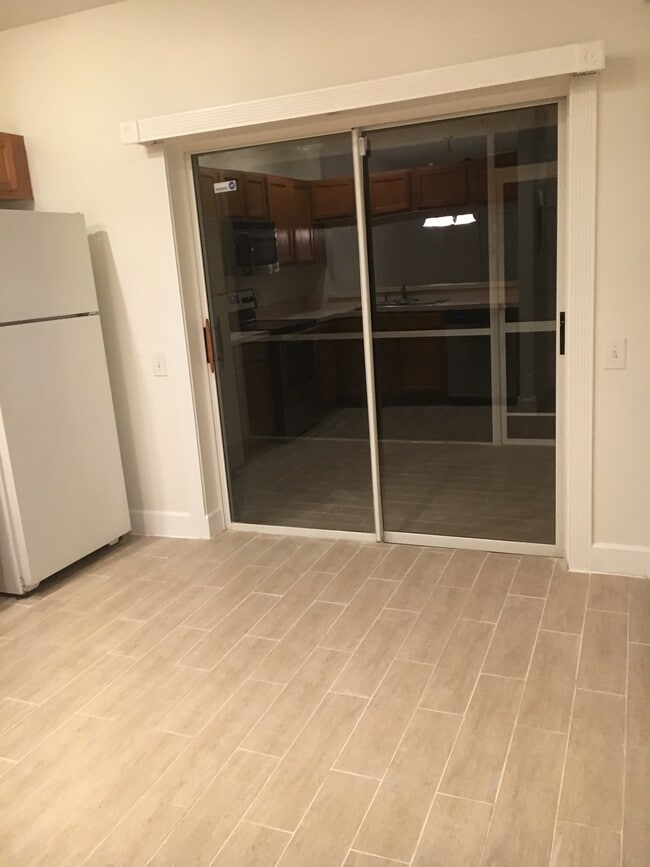 Building Photo - 8652 Hunters Key Cir